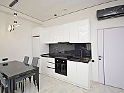 Apartment, 3 room, Mets Kentron, Yerevan