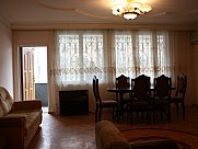 Բնակարան, 3 սենյականոց, Փոքր Կենտրոն, Երևան