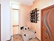 Apartment, 3 room, Mets Kentron, Yerevan