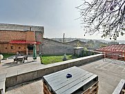 Առանձնատուն, Պտղնի, Կոտայք