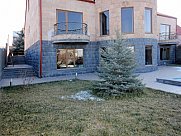 Առանձնատուն, 3 հարկանի, Նոր Նորք, Երևան