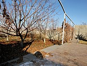 Առանձնատուն, 3 հարկանի, Նոր Նորք, Երևան