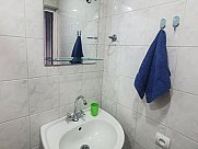 Особняк, Малый Центр, Ереван