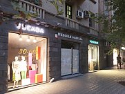 Բնակարան, 2 սենյականոց, Փոքր Կենտրոն, Երևան
