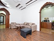Квартира, 3 комнатная, Малый Центр, Ереван