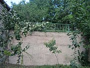 Ամառանոց, 3 հարկանի, Պտղնի, Կոտայք
