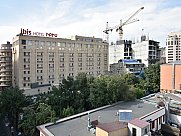 Квартира, 3 комнатная, Малый Центр, Ереван