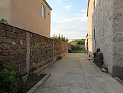 Առանձնատուն, 2 հարկանի, Առինջ, Կոտայք