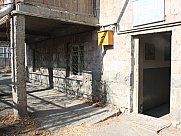 Ունիվերսալ տարածք, Աջափնյակ, Երևան