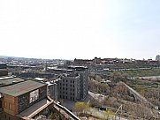 Բնակարան, 7 սենյականոց, Մեծ Կենտրոն, Երևան