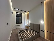 Apartment, 2 room, Mets Kentron, Yerevan