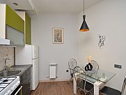 Квартира, 3 комнатная, Малый Центр, Ереван