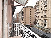 Բնակարան, 5 սենյականոց, Փոքր Կենտրոն, Երևան