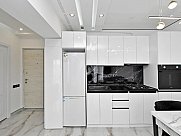Apartment, 2 room, Mets Kentron, Yerevan