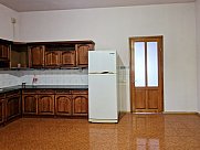 Особняк, Большой Центр, Ереван