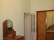 Բնակարան, 3 սենյականոց, Մեծ Կենտրոն, Երևան