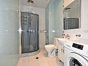 Квартира, 3 комнатная, Малый Центр, Ереван