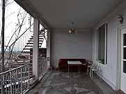 Առանձնատուն, Մեծ Կենտրոն, Երևան