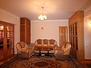 Բնակարան, 3 սենյականոց, Փոքր Կենտրոն, Երևան