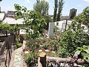 Առանձնատուն, 3 հարկանի, Փոքր Կենտրոն, Երևան