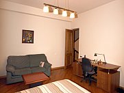 Առանձնատուն, 4 հարկանի, Արաբկիր, Երևան