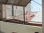 Առանձնատուն, 3 հարկանի, Արաբկիր, Երևան
