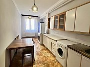 Apartment, 3 room, Mets Kentron, Yerevan