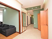 Квартира, 3 комнатная, Малый Центр, Ереван