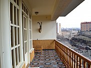 Առանձնատուն, 3 հարկանի, Արաբկիր, Երևան