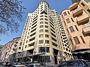 Բնակարան, 4 սենյականոց, Փոքր Կենտրոն, Երևան