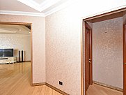 Квартира, 4 комнатная, Большой Центр, Ереван