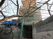 Առանձնատուն, 3 հարկանի, Մեծ Կենտրոն, Երևան